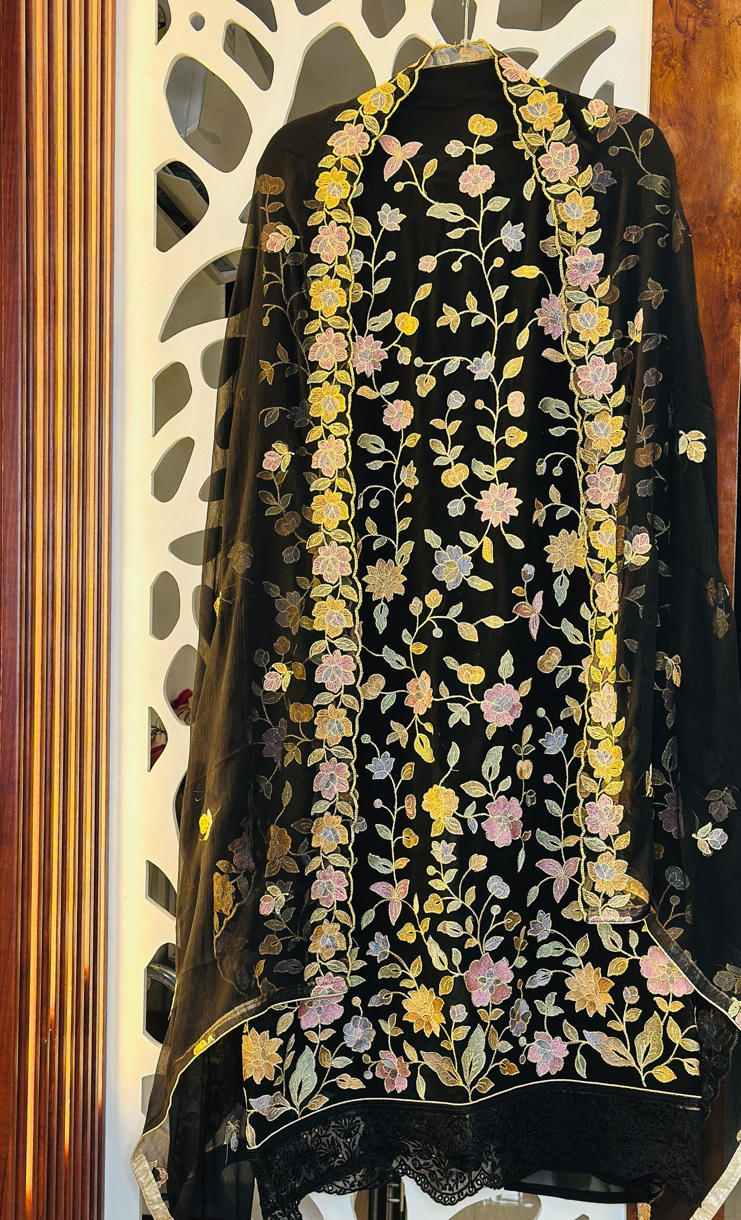 Premium Georgette Beautiful Thread Embroidered Suit With Cut Work Georgette Embroidered Dupatta & Shantoon Bottom