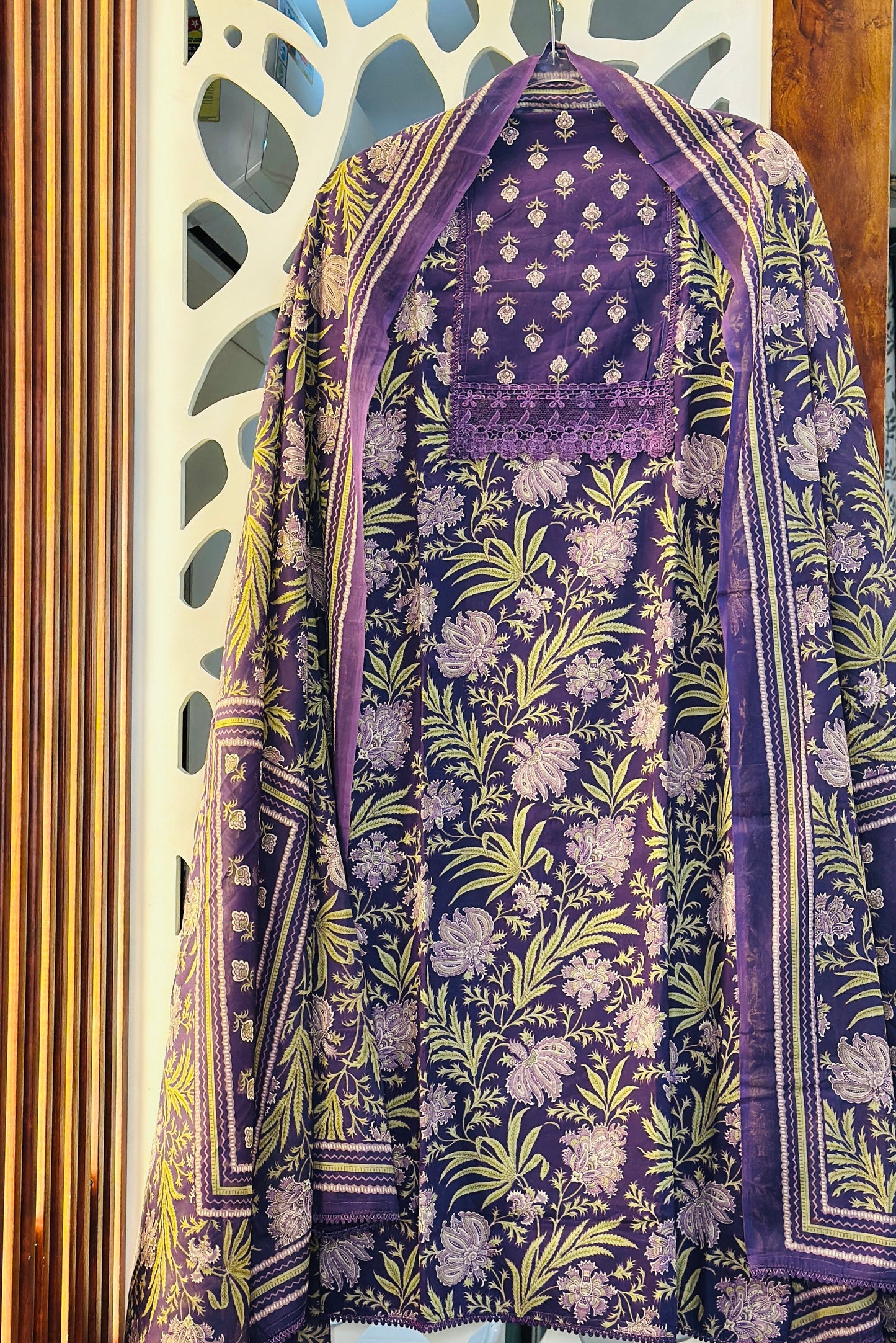 Floral Printed Pure Cotton With Crochet Laces Highlights