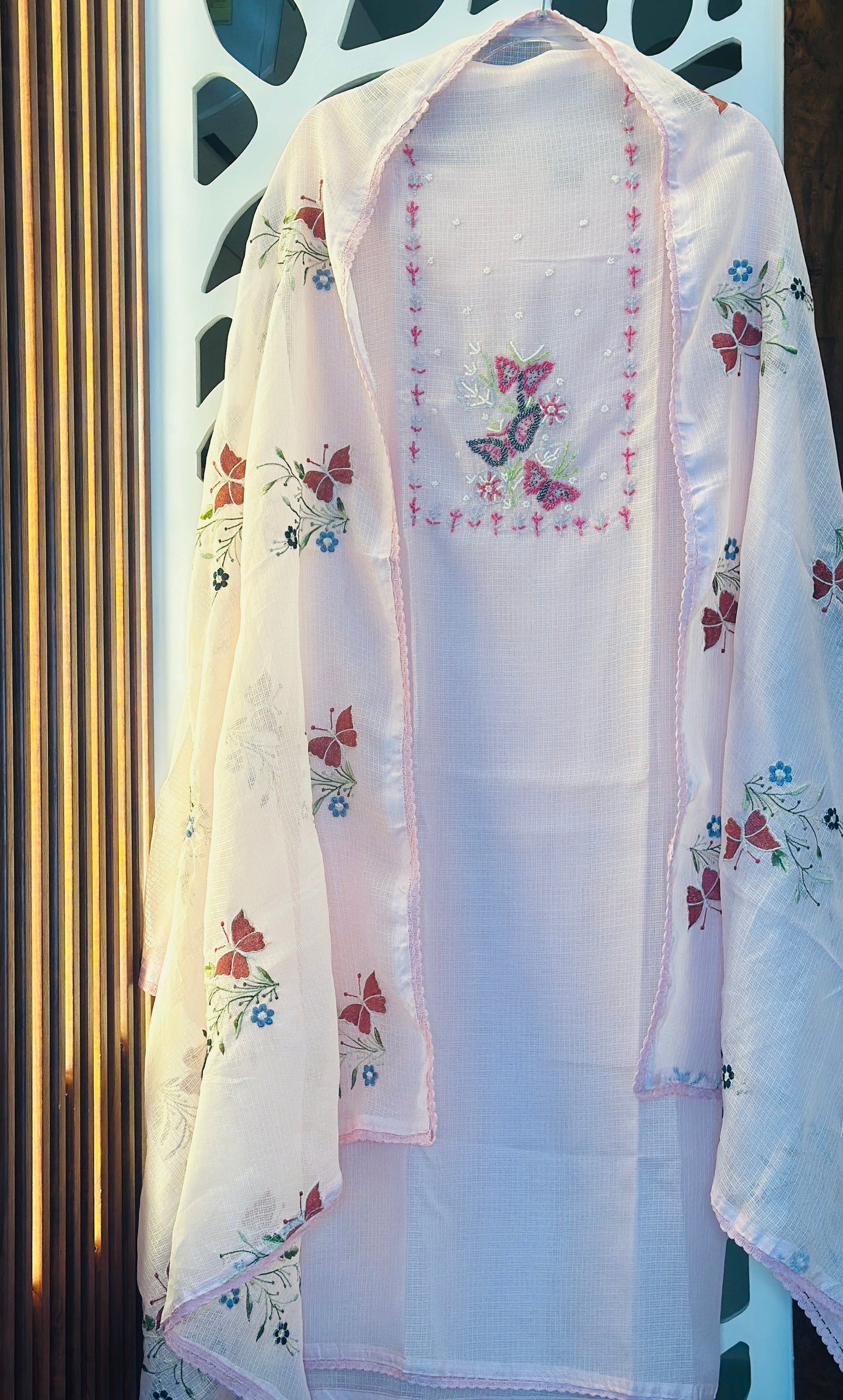 Butterfly Pearl Desginer Kota Doria With Butterfly Embroidered Kota Doria Dupatta Crochet Lace Edges & Plain Rayon Bottom