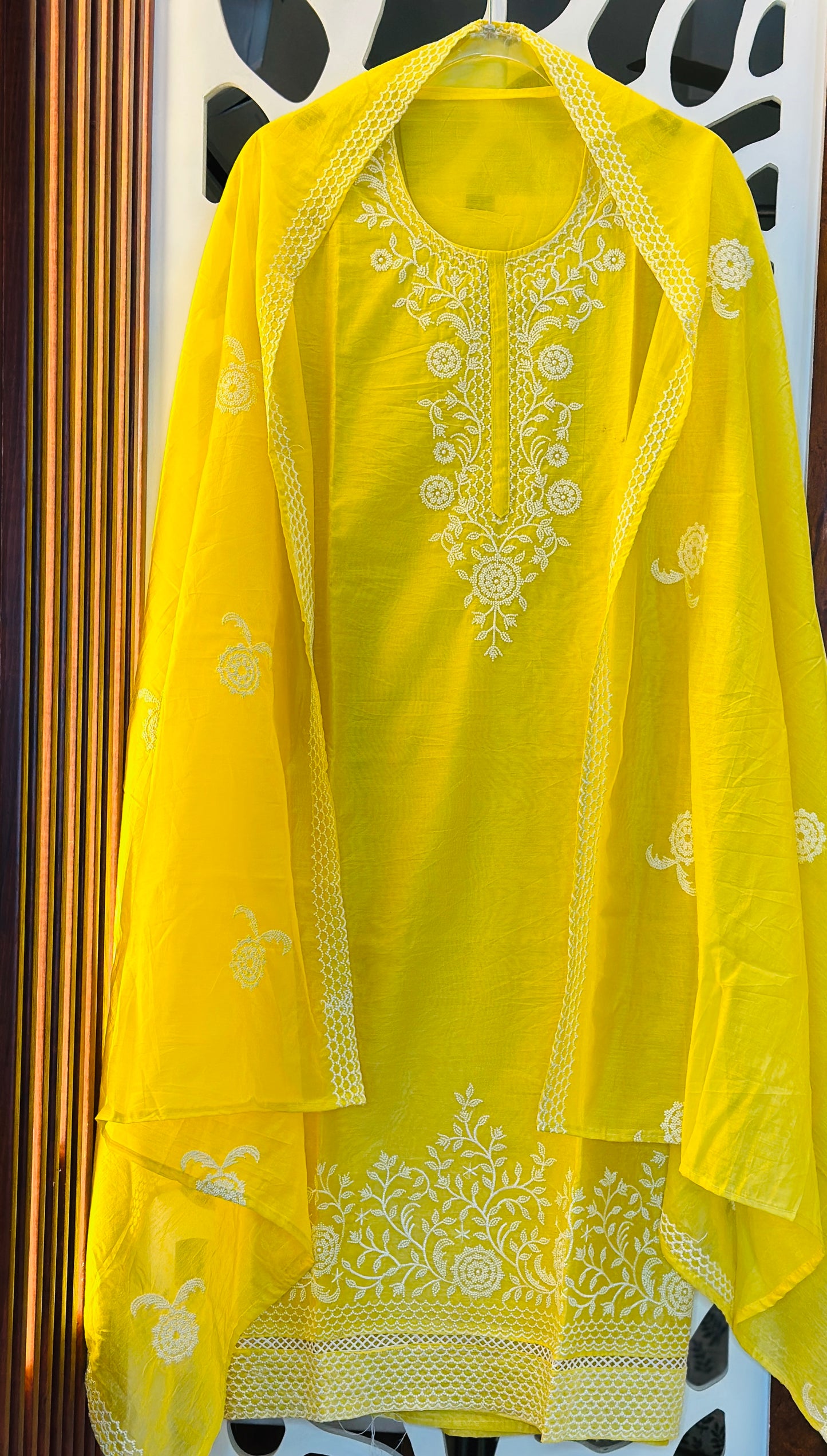 Fine & Elegant Thread Embroidered Mul Chanderi Suit With Crochet Lace & Thread Embroidered Mul Chanderi Dupatta & Plain Rayon Bottom