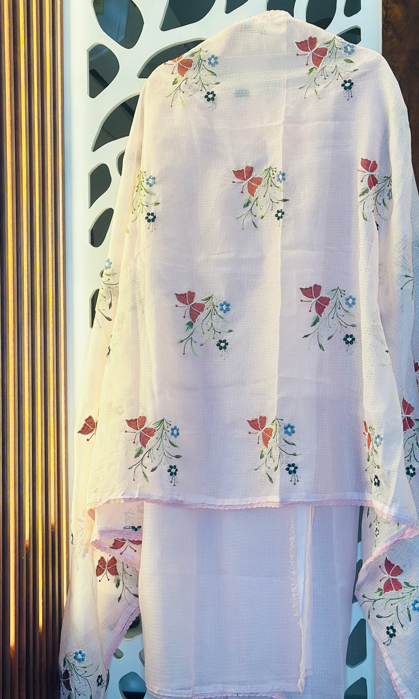 Butterfly Pearl Desginer Kota Doria With Butterfly Embroidered Kota Doria Dupatta Crochet Lace Edges & Plain Rayon Bottom