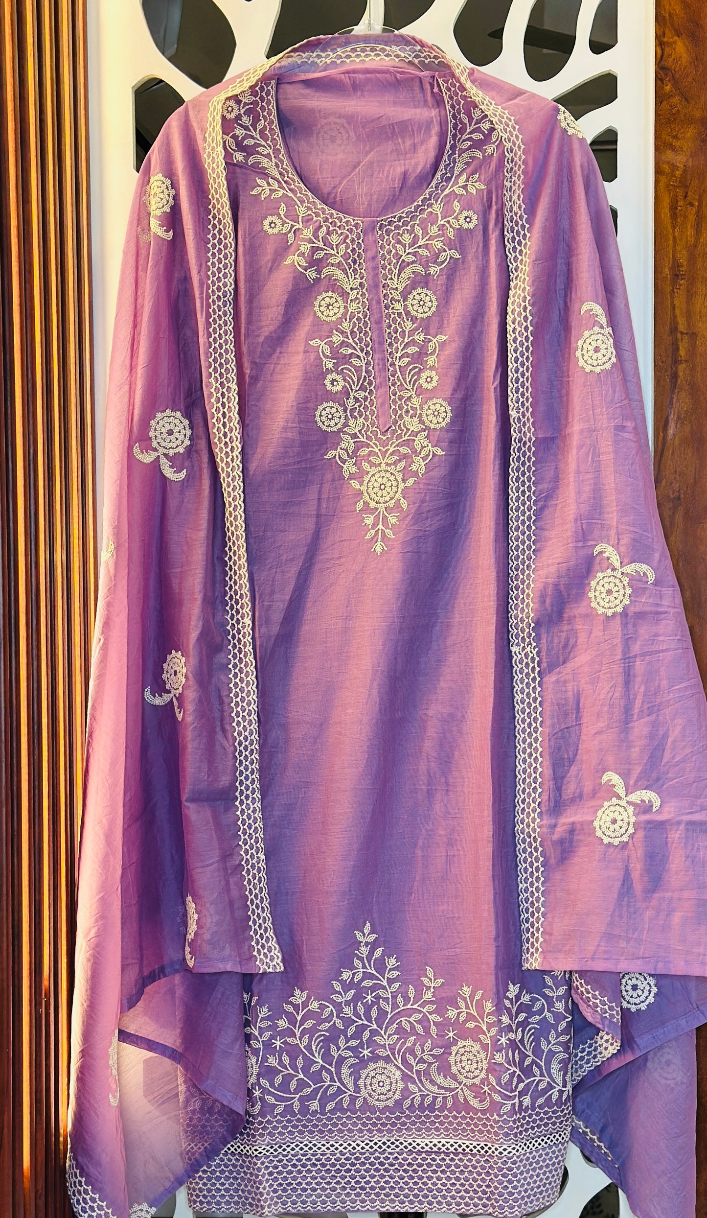 Fine & Elegant Thread Embroidered Mul Chanderi Suit With Crochet Lace & Thread Embroidered Mul Chanderi Dupatta & Plain Rayon Bottom