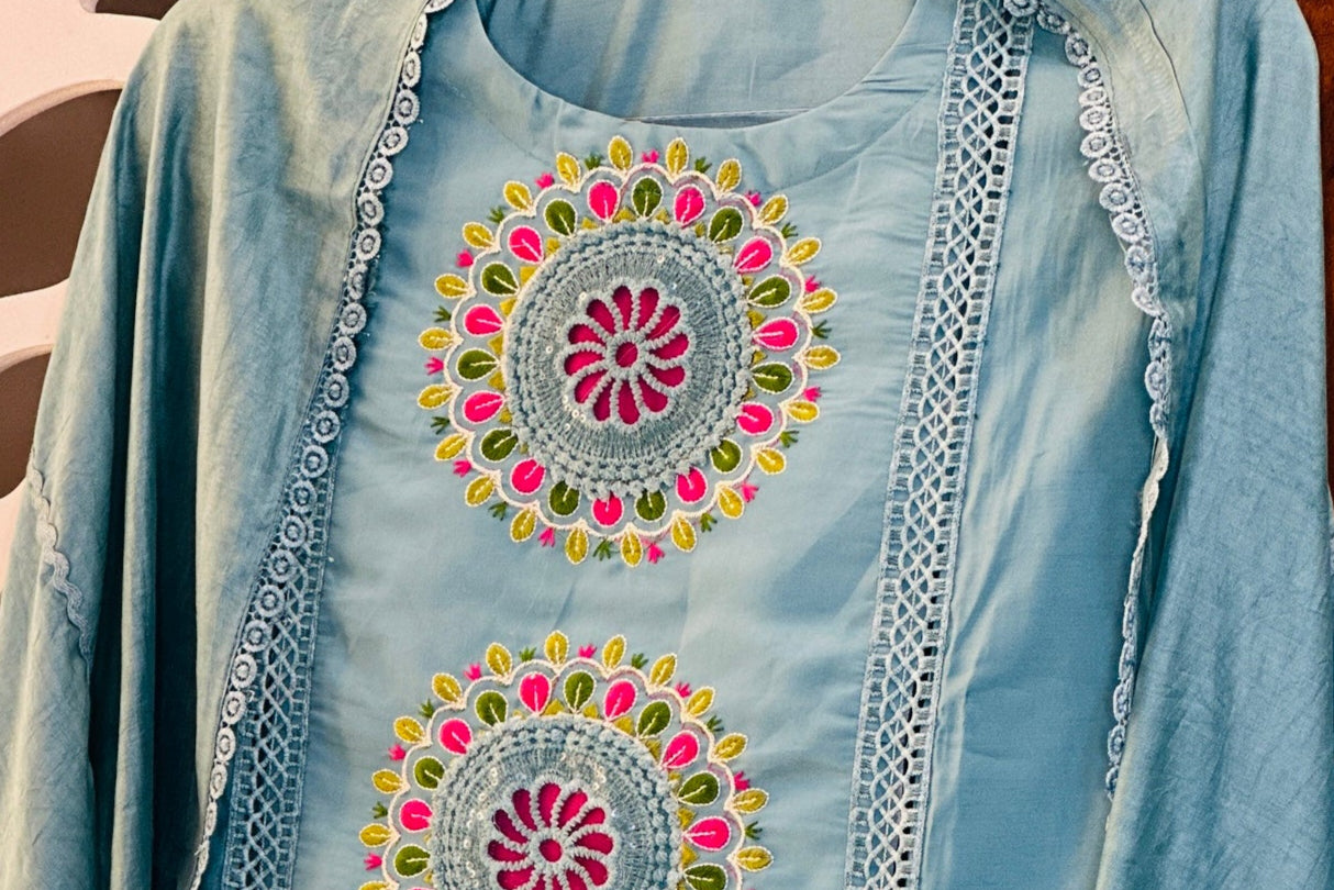 Elegant Lace Muslin With Patch Embroidery