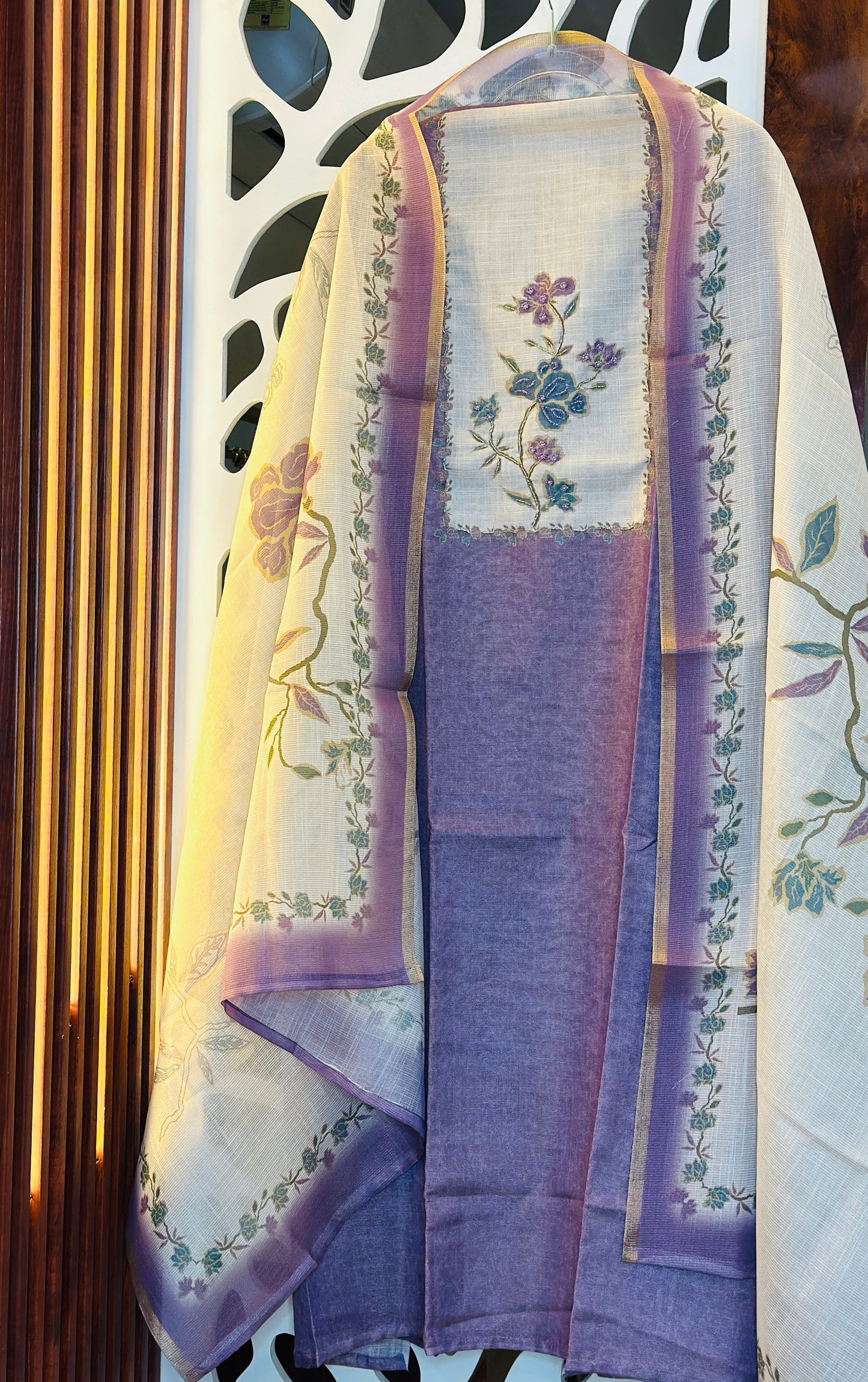 Elegant Linen Suit With Kota Doria Printed Dupatta
