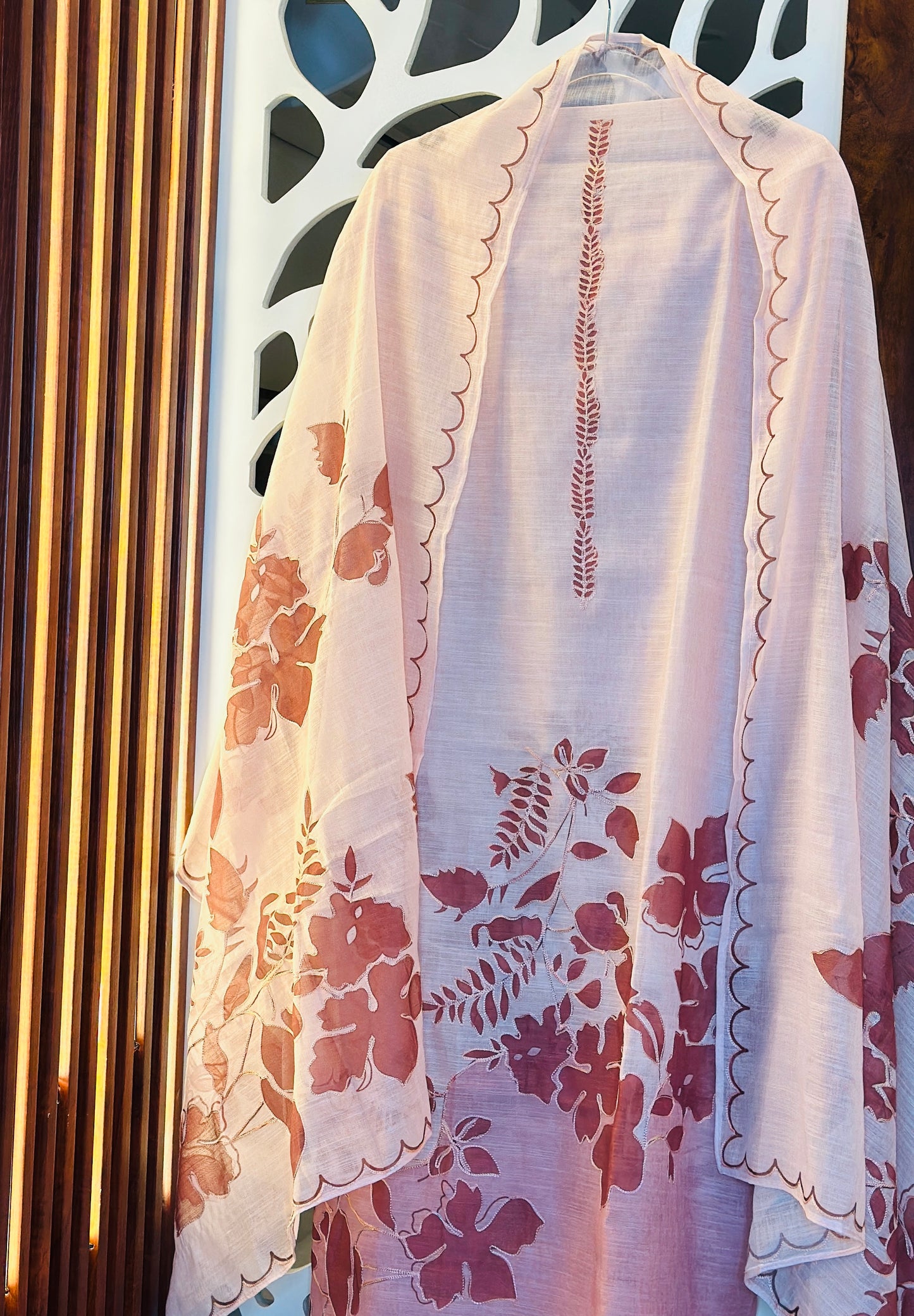 Ombre Floral Embroidered Fine Linen Suit