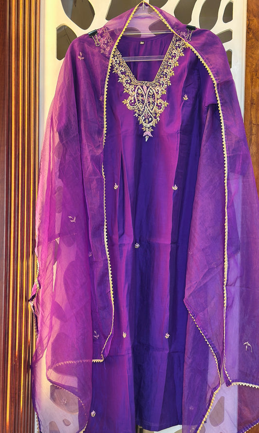 Trousseau Muslin Suit With Heavy Work Neck