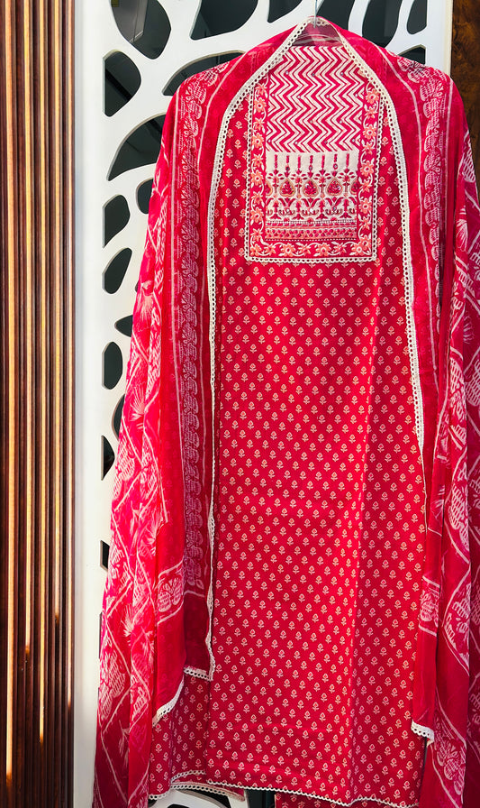 Premium Digital Printed Pure Cotton Suit Kinari Laces With Pure Chiffon Dupatta & Cotton Abstract design Bottom