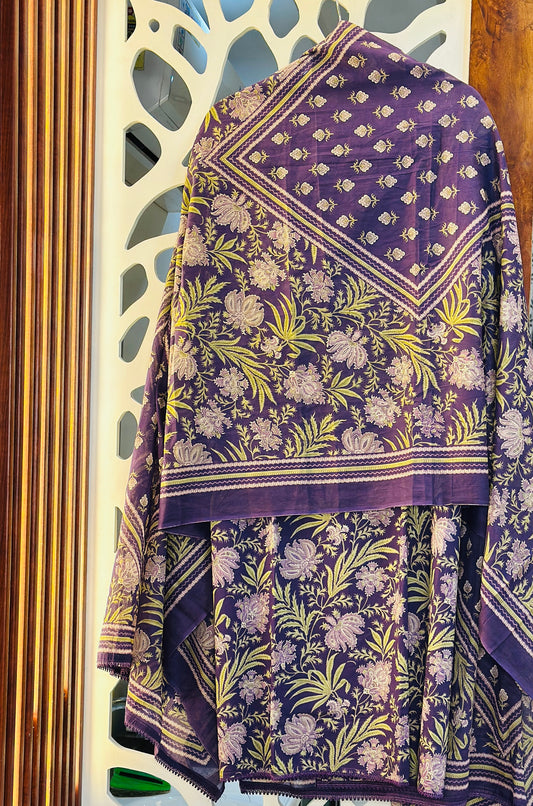 Floral Printed Pure Cotton With Crochet Laces Highlights