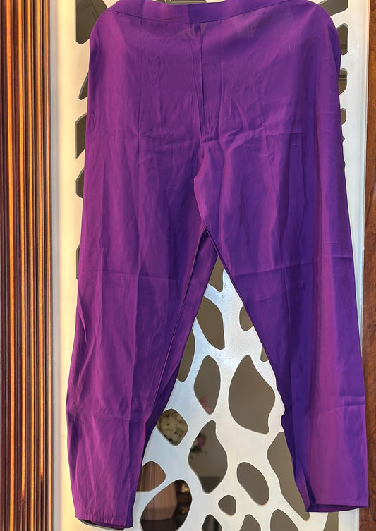 Trousseau Muslin Suit With Heavy Work Neck