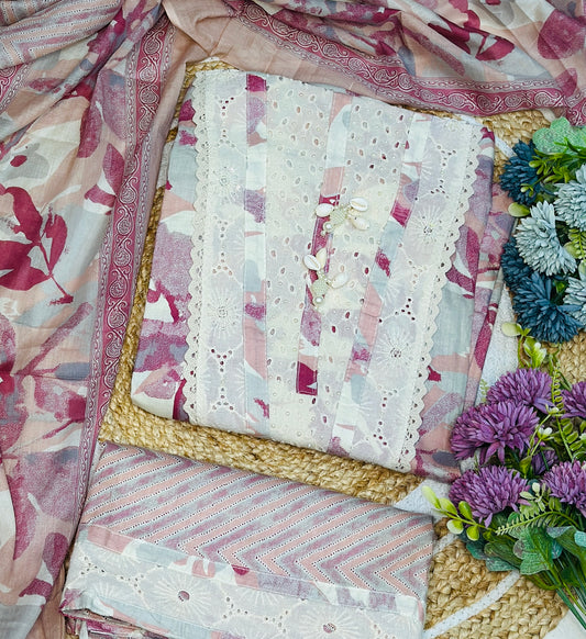Classic Cotton Shell Tassels with Pearls & Crochet Lace Edging
